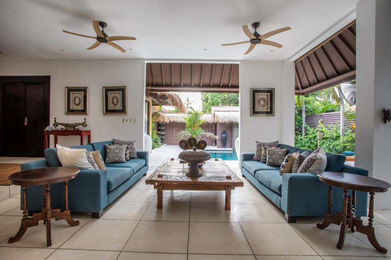 Asrina Villa'S Seminyak エクステリア 写真