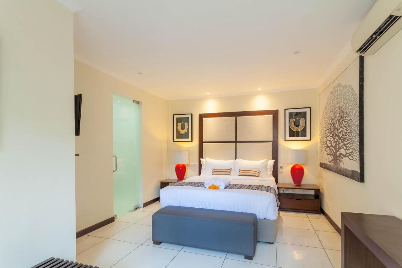 Asrina Villa'S Seminyak エクステリア 写真