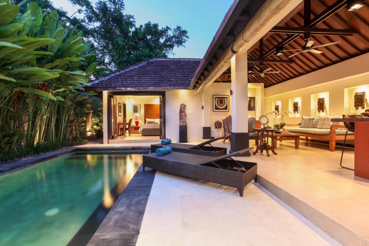 Asrina Villa'S Seminyak エクステリア 写真