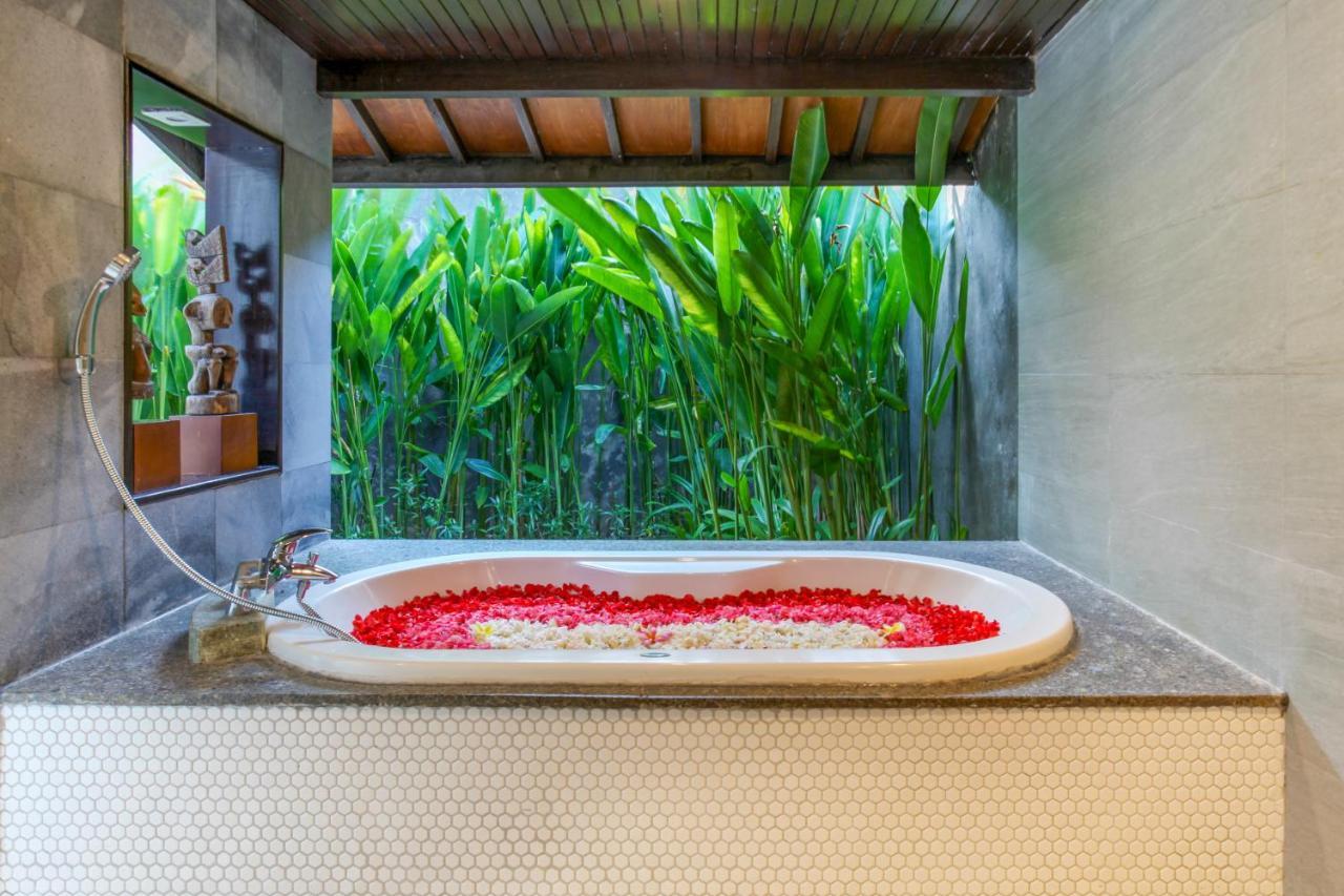 Asrina Villa'S Seminyak エクステリア 写真