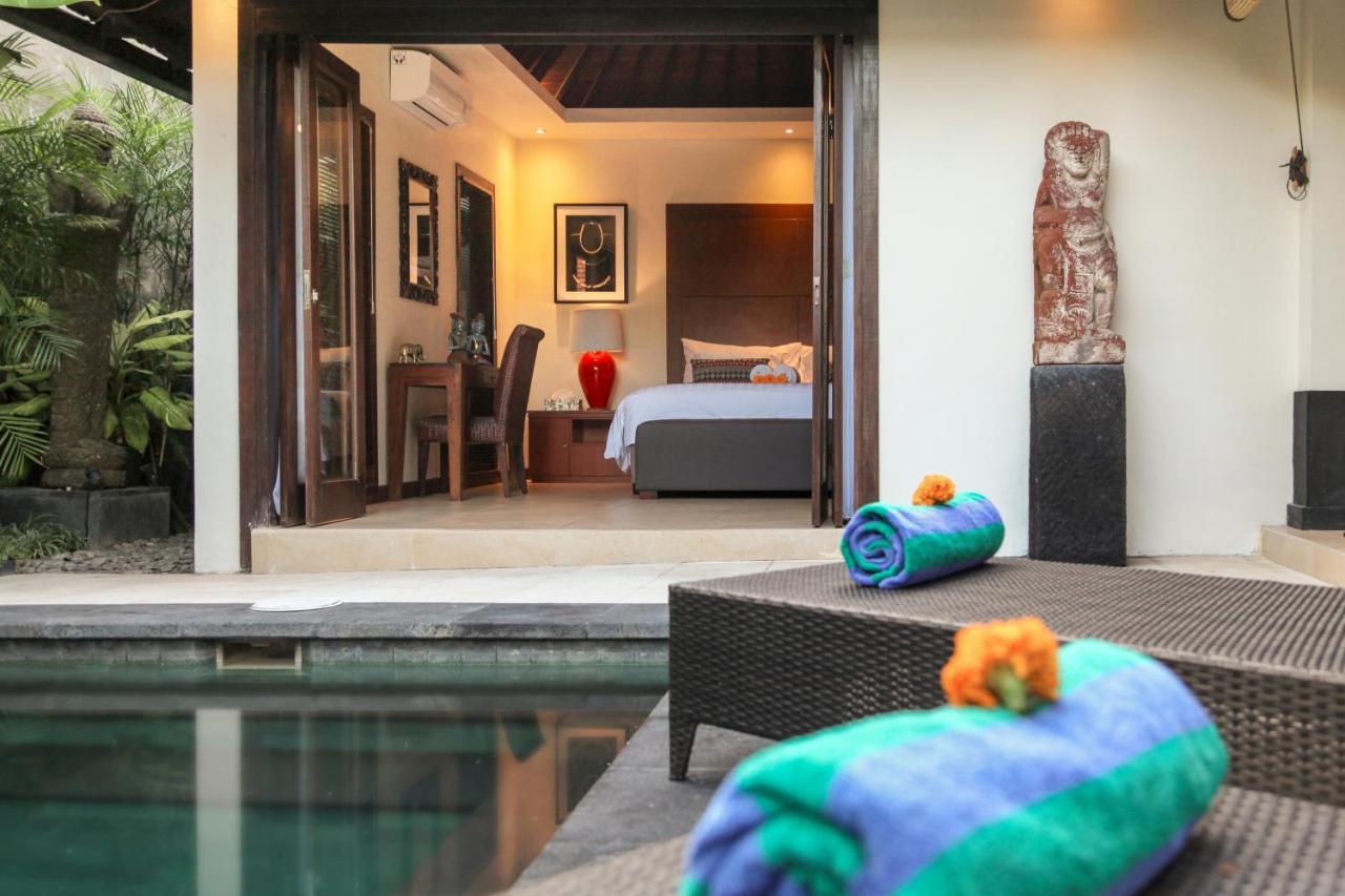 Asrina Villa'S Seminyak エクステリア 写真